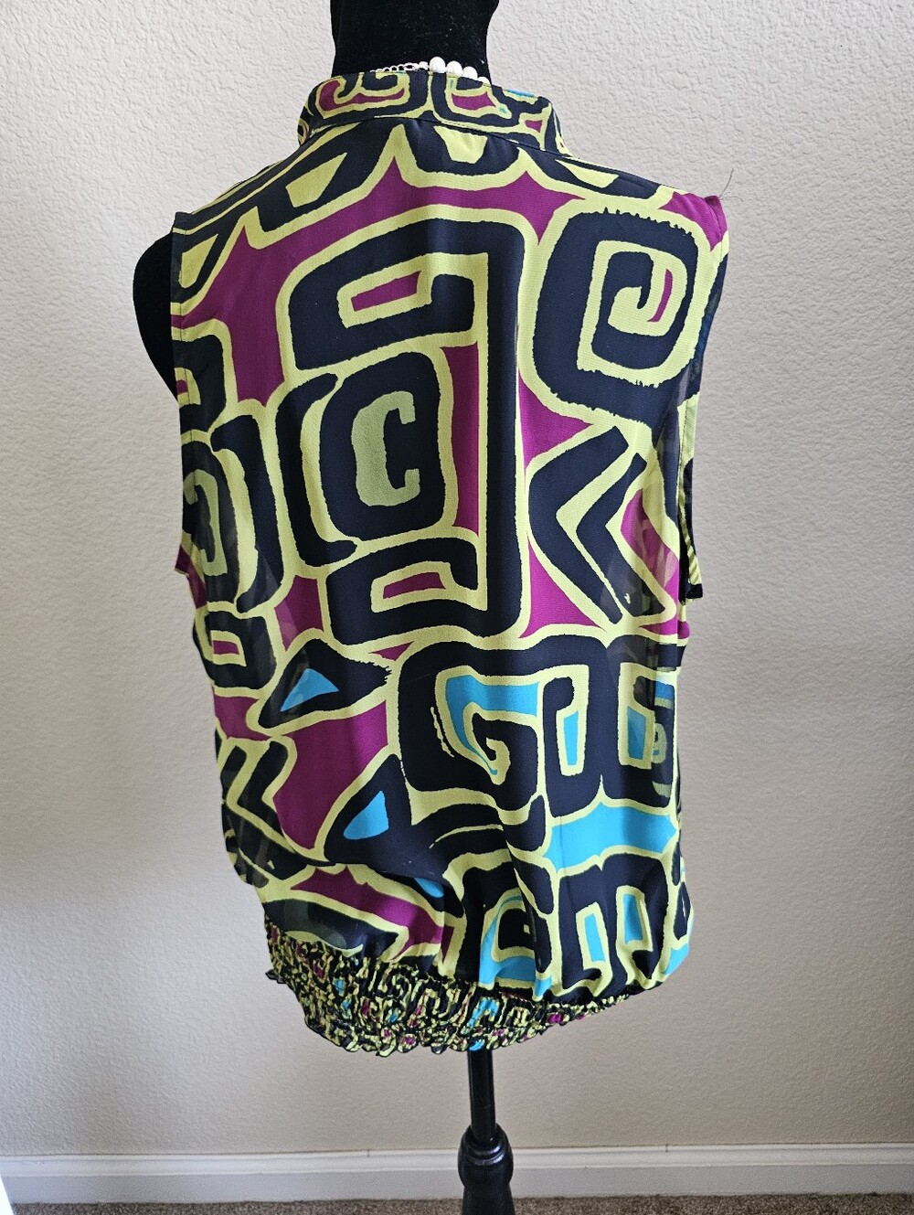 4 Blouse Bundle - Picture 7 of 9